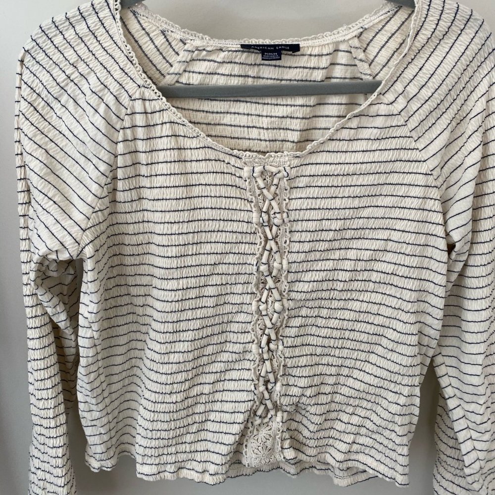 American Eagle White and Blue Striped Long Sleeve